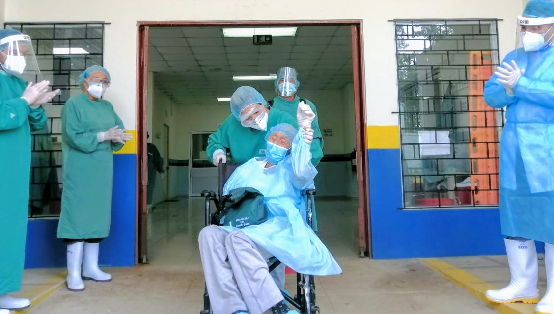 20 salvadoreños reciben el alta de diferentes hospitales tras vencer el COVID19 20-salvadorenos-reciben-el-alta-de-diferentes-hospitales-tras-vencer-el-covid19